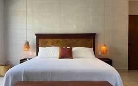 *Casa Aluxes- Guesthouse*